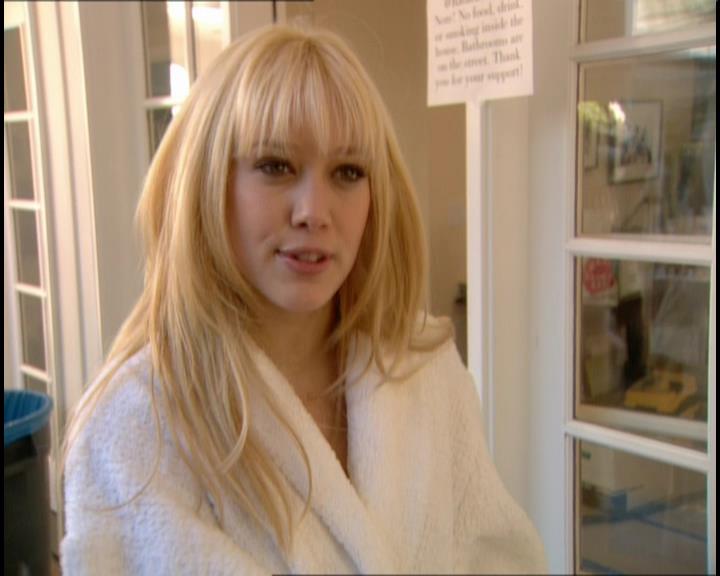 DailyDuff-dot-nl_GirlCanRockDVD-BehindComeCleanVideo0053.jpg DailyDuff-dot-nl_GirlCanRockDVD-BehindComeCleanVideo0053.jpg