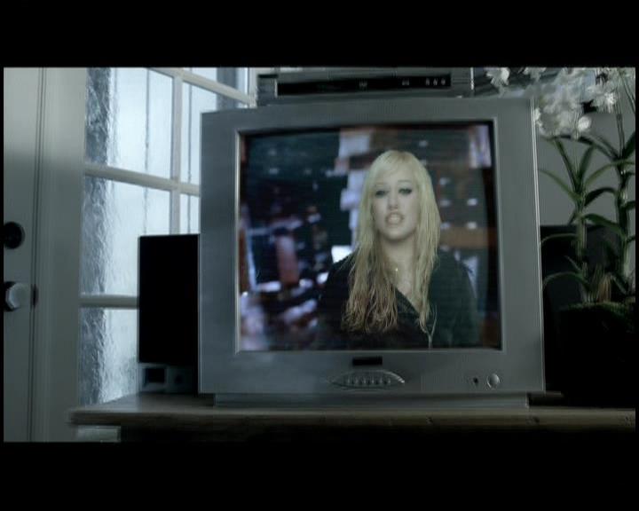 DailyDuff-dot-nl_GirlCanRockDVD-BehindComeCleanVideo0197.jpg DailyDuff-dot-nl_GirlCanRockDVD-BehindComeCleanVideo0197.jpg