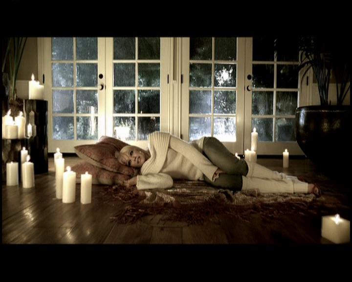 DailyDuff-dot-nl_GirlCanRockDVD-BehindComeCleanVideo0285.jpg DailyDuff-dot-nl_GirlCanRockDVD-BehindComeCleanVideo0285.jpg