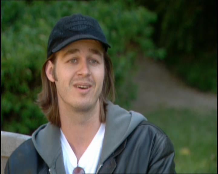 DailyDuff-dot-nl_GirlCanRockDVD-BehindComeCleanVideo0306.jpg DailyDuff-dot-nl_GirlCanRockDVD-BehindComeCleanVideo0306.jpg