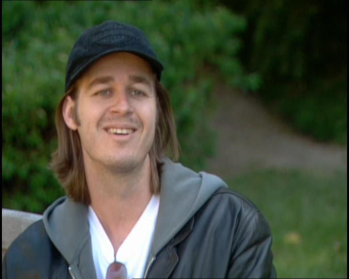 DailyDuff-dot-nl_GirlCanRockDVD-BehindComeCleanVideo0309.jpg DailyDuff-dot-nl_GirlCanRockDVD-BehindComeCleanVideo0309.jpg