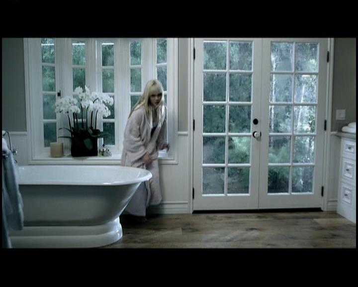 DailyDuff-dot-nl_GirlCanRockDVD-BehindComeCleanVideo0445.jpg DailyDuff-dot-nl_GirlCanRockDVD-BehindComeCleanVideo0445.jpg