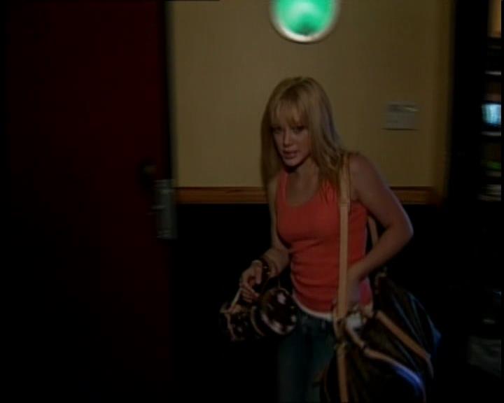 DailyDuff-dot-nl_GirlCanRockDVD-HilarysNewAlbum0002.jpg DailyDuff-dot-nl_GirlCanRockDVD-HilarysNewAlbum0002.jpg