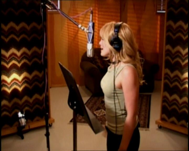 DailyDuff-dot-nl_GirlCanRockDVD-HilarysNewAlbum0003.jpg DailyDuff-dot-nl_GirlCanRockDVD-HilarysNewAlbum0003.jpg