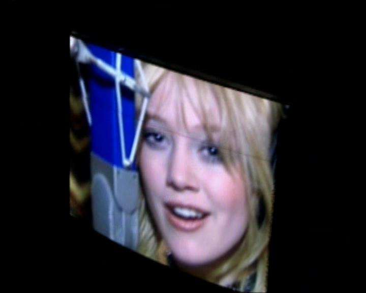 DailyDuff-dot-nl_GirlCanRockDVD-HilarysNewAlbum0005.jpg DailyDuff-dot-nl_GirlCanRockDVD-HilarysNewAlbum0005.jpg