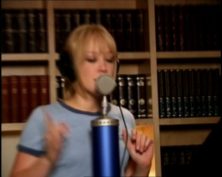 DailyDuff-dot-nl_GirlCanRockDVD-HilarysNewAlbum0018.jpg DailyDuff-dot-nl_GirlCanRockDVD-HilarysNewAlbum0018.jpg