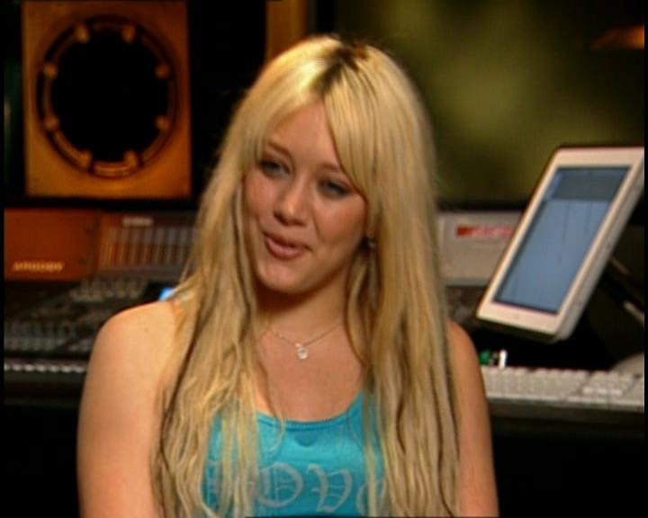 DailyDuff-dot-nl_GirlCanRockDVD-HilarysNewAlbum0116.jpg DailyDuff-dot-nl_GirlCanRockDVD-HilarysNewAlbum0116.jpg