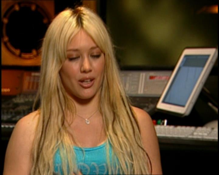 DailyDuff-dot-nl_GirlCanRockDVD-HilarysNewAlbum0147.jpg DailyDuff-dot-nl_GirlCanRockDVD-HilarysNewAlbum0147.jpg