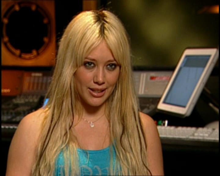 DailyDuff-dot-nl_GirlCanRockDVD-HilarysNewAlbum0149.jpg DailyDuff-dot-nl_GirlCanRockDVD-HilarysNewAlbum0149.jpg