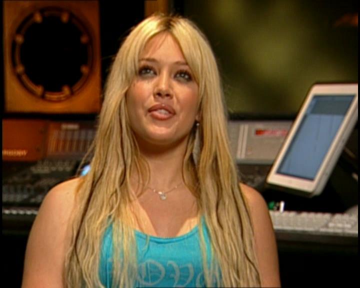 DailyDuff-dot-nl_GirlCanRockDVD-HilarysNewAlbum0176.jpg DailyDuff-dot-nl_GirlCanRockDVD-HilarysNewAlbum0176.jpg