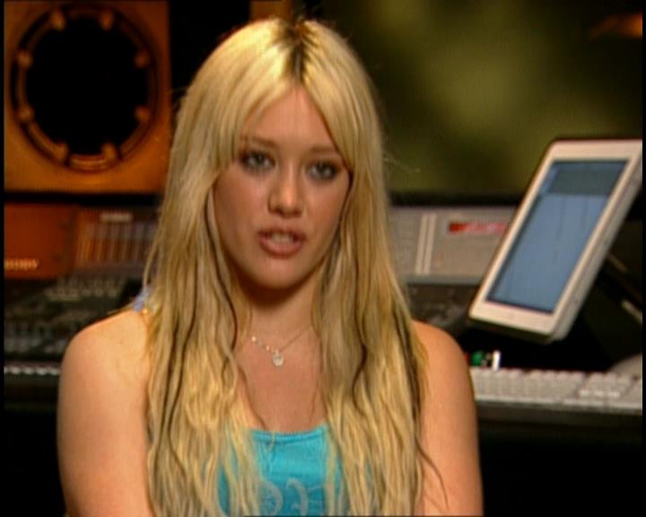 DailyDuff-dot-nl_GirlCanRockDVD-HilarysNewAlbum0201.jpg DailyDuff-dot-nl_GirlCanRockDVD-HilarysNewAlbum0201.jpg