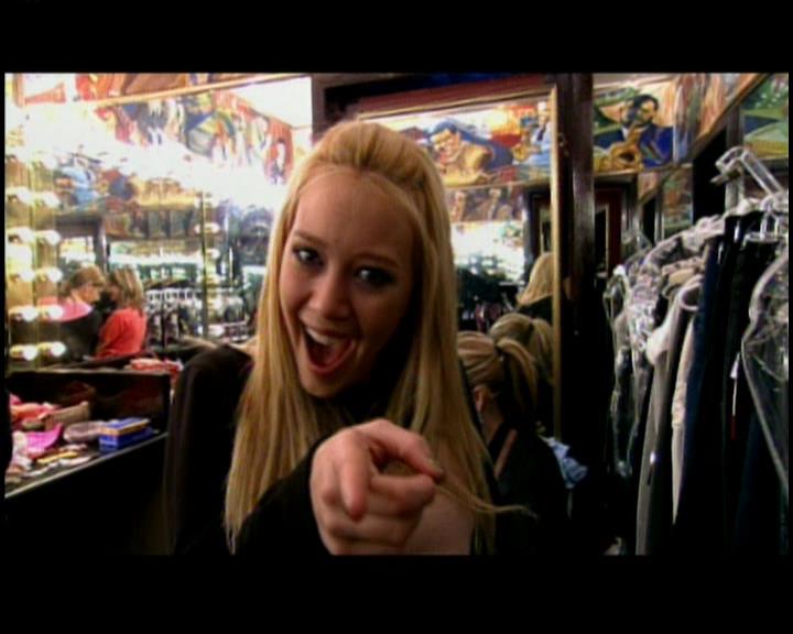 DailyDuff-dot-nl_GirlCanRockDVD-HilarysNewAlbum0208.jpg DailyDuff-dot-nl_GirlCanRockDVD-HilarysNewAlbum0208.jpg