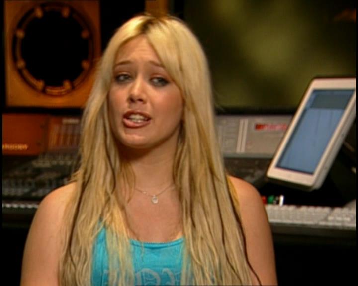 DailyDuff-dot-nl_GirlCanRockDVD-HilarysNewAlbum0209.jpg DailyDuff-dot-nl_GirlCanRockDVD-HilarysNewAlbum0209.jpg