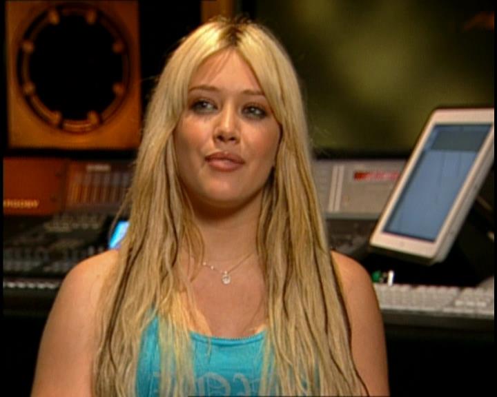 DailyDuff-dot-nl_GirlCanRockDVD-HilarysNewAlbum0210.jpg DailyDuff-dot-nl_GirlCanRockDVD-HilarysNewAlbum0210.jpg