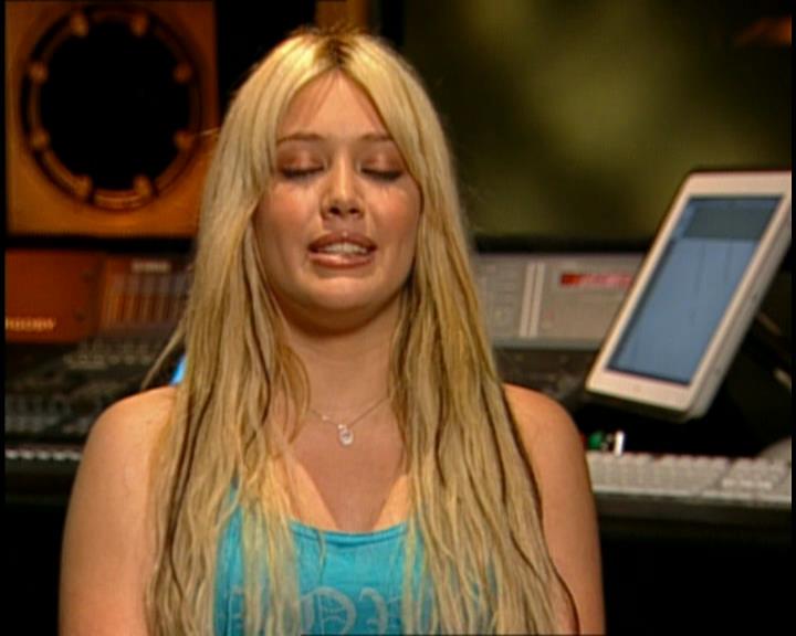 DailyDuff-dot-nl_GirlCanRockDVD-HilarysNewAlbum0232.jpg DailyDuff-dot-nl_GirlCanRockDVD-HilarysNewAlbum0232.jpg