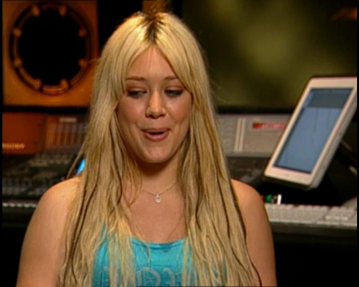 DailyDuff-dot-nl_GirlCanRockDVD-HilarysNewAlbum0236.jpg DailyDuff-dot-nl_GirlCanRockDVD-HilarysNewAlbum0236.jpg