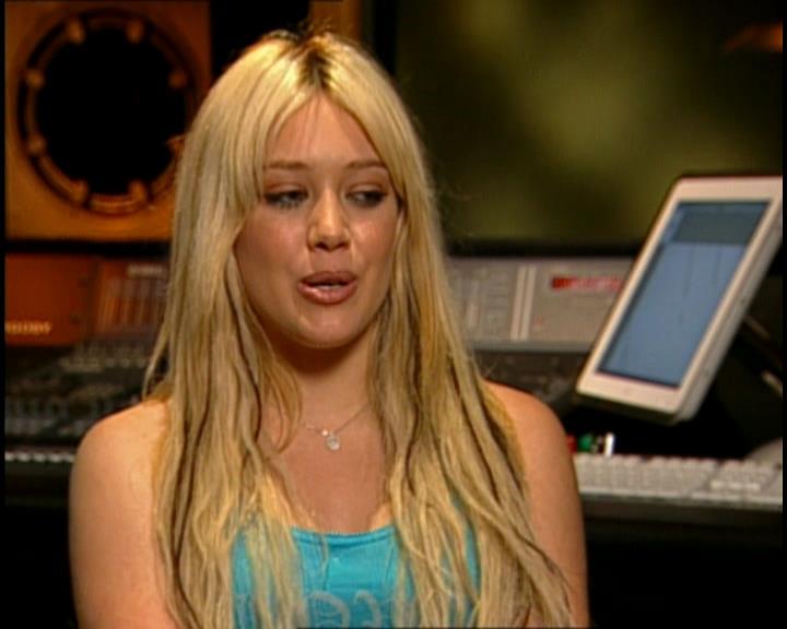 DailyDuff-dot-nl_GirlCanRockDVD-HilarysNewAlbum0242.jpg DailyDuff-dot-nl_GirlCanRockDVD-HilarysNewAlbum0242.jpg