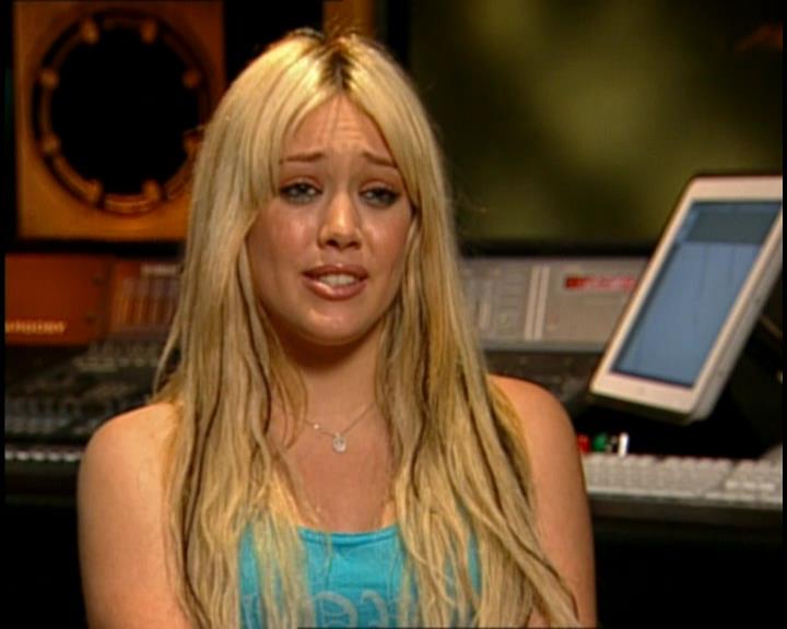 DailyDuff-dot-nl_GirlCanRockDVD-HilarysNewAlbum0244.jpg DailyDuff-dot-nl_GirlCanRockDVD-HilarysNewAlbum0244.jpg