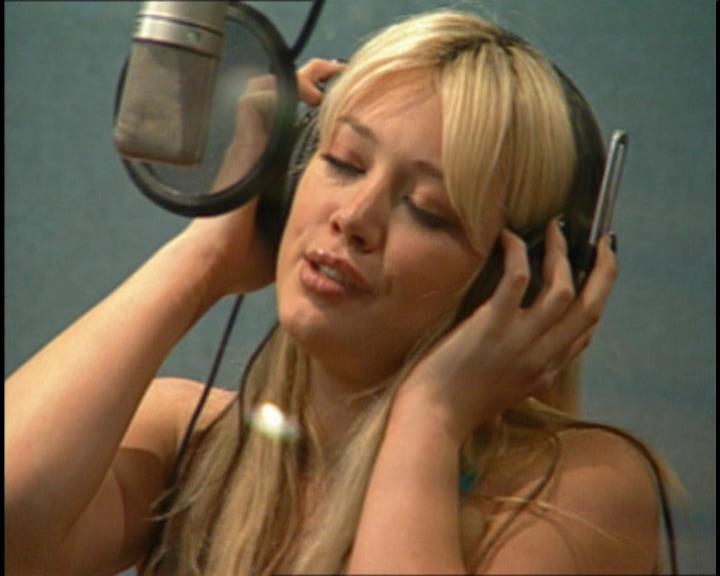 DailyDuff-dot-nl_GirlCanRockDVD-HilarysNewAlbum0272.jpg DailyDuff-dot-nl_GirlCanRockDVD-HilarysNewAlbum0272.jpg