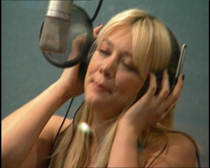 DailyDuff-dot-nl_GirlCanRockDVD-HilarysNewAlbum0273.jpg DailyDuff-dot-nl_GirlCanRockDVD-HilarysNewAlbum0273.jpg