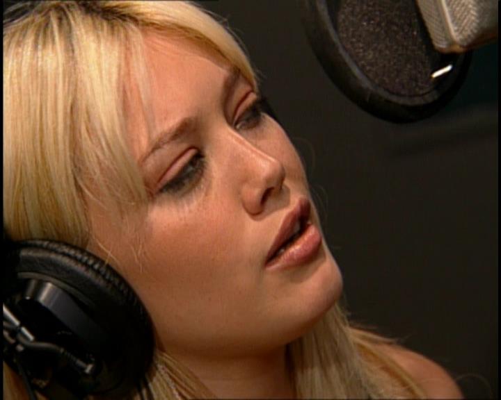 DailyDuff-dot-nl_GirlCanRockDVD-HilarysNewAlbum0281.jpg DailyDuff-dot-nl_GirlCanRockDVD-HilarysNewAlbum0281.jpg