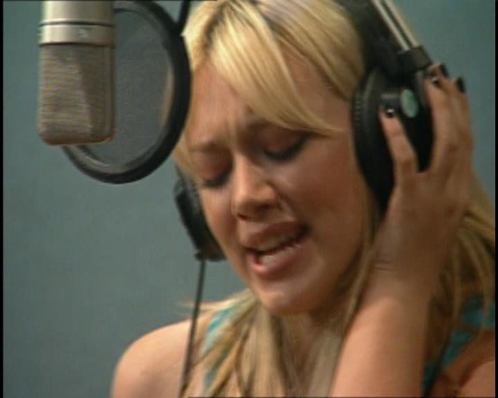 DailyDuff-dot-nl_GirlCanRockDVD-HilarysNewAlbum0300.jpg
