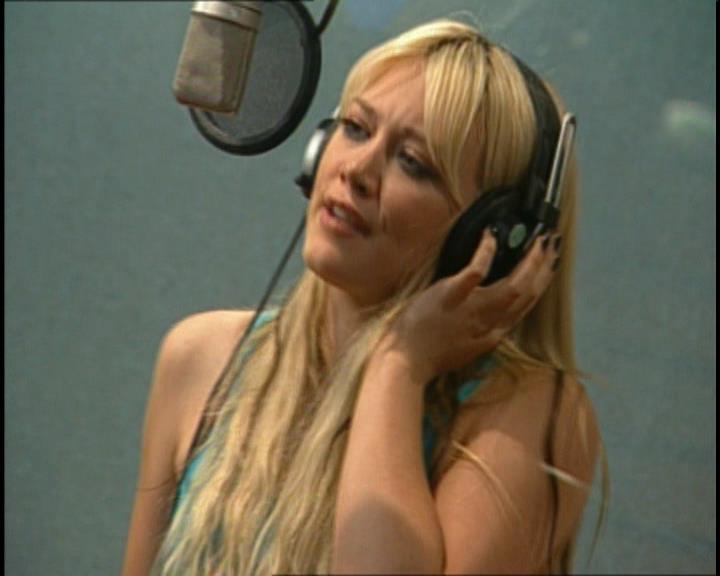 DailyDuff-dot-nl_GirlCanRockDVD-HilarysNewAlbum0307.jpg DailyDuff-dot-nl_GirlCanRockDVD-HilarysNewAlbum0307.jpg