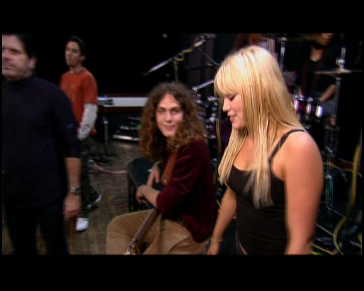 DailyDuff-dot-nl_GirlCanRockDVD-TheTour0172.jpg