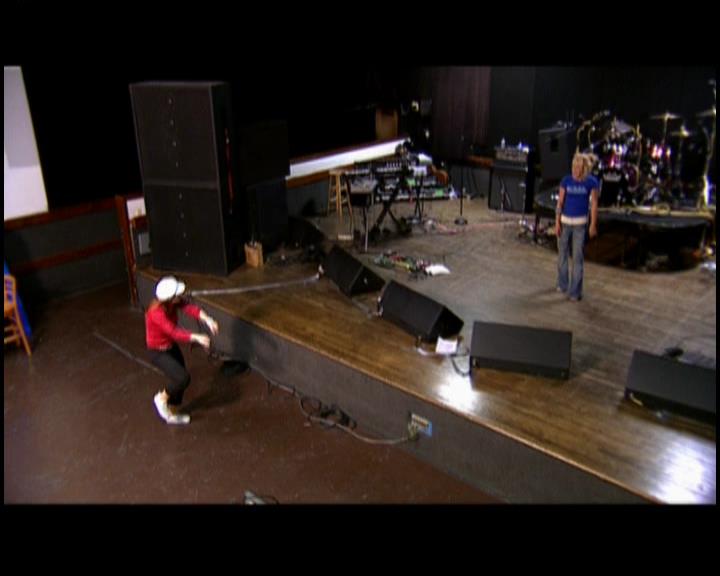 DailyDuff-dot-nl_GirlCanRockDVD-TheTour0336.jpg DailyDuff-dot-nl_GirlCanRockDVD-TheTour0336.jpg