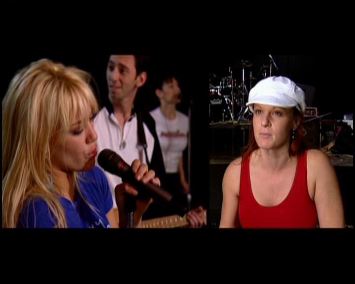 DailyDuff-dot-nl_GirlCanRockDVD-TheTour0393.jpg