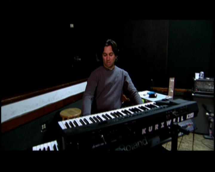 DailyDuff-dot-nl_GirlCanRockDVD-TheTour0425.jpg DailyDuff-dot-nl_GirlCanRockDVD-TheTour0425.jpg