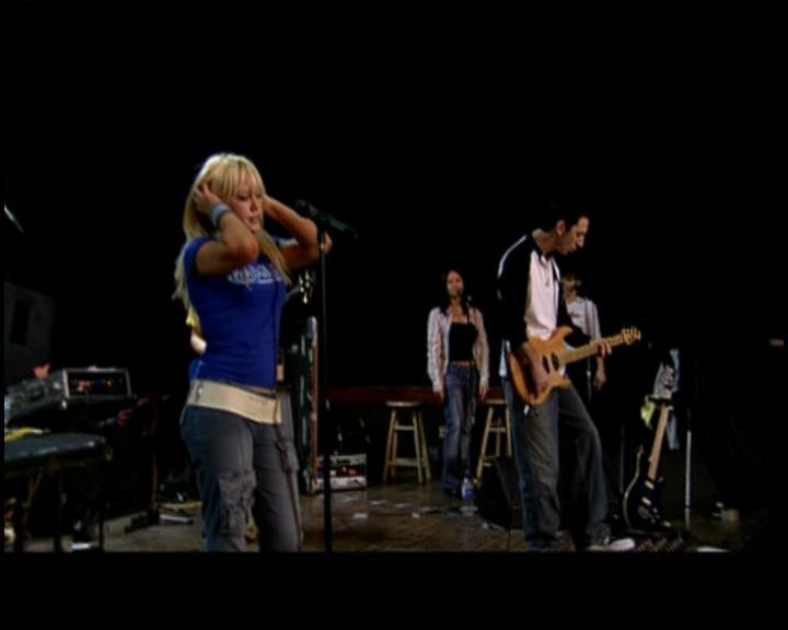 DailyDuff-dot-nl_GirlCanRockDVD-TheTour0428.jpg DailyDuff-dot-nl_GirlCanRockDVD-TheTour0428.jpg