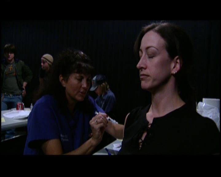 DailyDuff-dot-nl_GirlCanRockDVD-TheTour0529.jpg DailyDuff-dot-nl_GirlCanRockDVD-TheTour0529.jpg