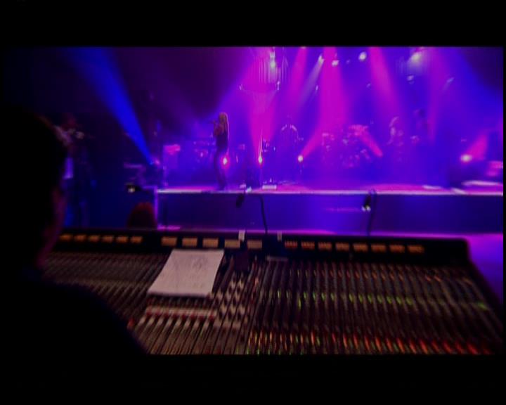 DailyDuff-dot-nl_GirlCanRockDVD-TheTour0632.jpg DailyDuff-dot-nl_GirlCanRockDVD-TheTour0632.jpg