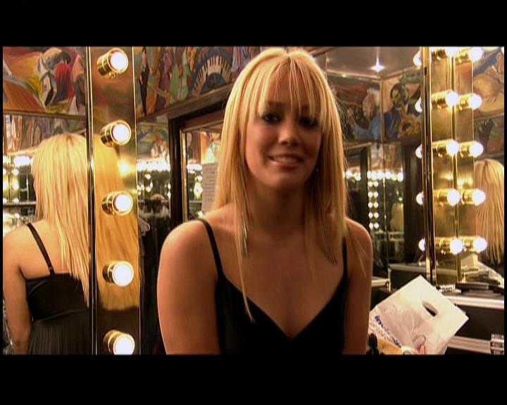 DailyDuff-dot-nl_GirlCanRockDVD-TheTour0683.jpg DailyDuff-dot-nl_GirlCanRockDVD-TheTour0683.jpg