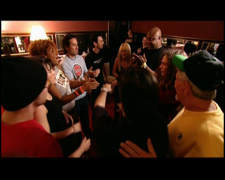 DailyDuff-dot-nl_GirlCanRockDVD-TheTour0693.jpg DailyDuff-dot-nl_GirlCanRockDVD-TheTour0693.jpg