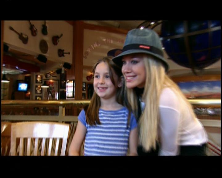 DailyDuff-dot-nl_GirlCanRockDVD-TheTour0910.jpg
