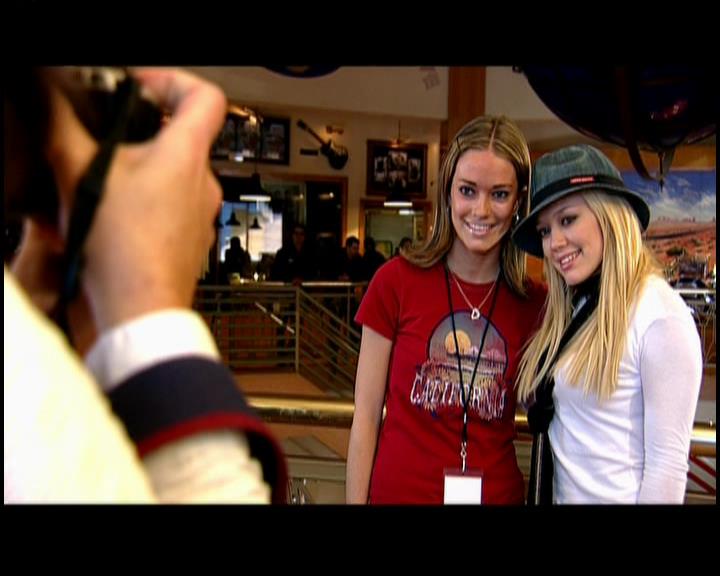 DailyDuff-dot-nl_GirlCanRockDVD-TheTour0915.jpg DailyDuff-dot-nl_GirlCanRockDVD-TheTour0915.jpg