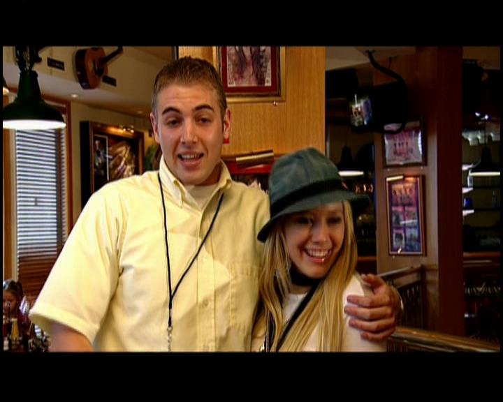 DailyDuff-dot-nl_GirlCanRockDVD-TheTour0916.jpg DailyDuff-dot-nl_GirlCanRockDVD-TheTour0916.jpg