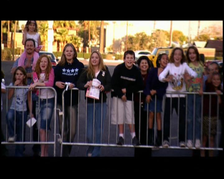 DailyDuff-dot-nl_GirlCanRockDVD-TheTour1243.jpg DailyDuff-dot-nl_GirlCanRockDVD-TheTour1243.jpg