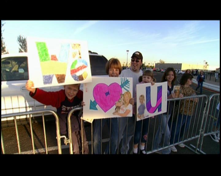 DailyDuff-dot-nl_GirlCanRockDVD-TheTour1252.jpg DailyDuff-dot-nl_GirlCanRockDVD-TheTour1252.jpg