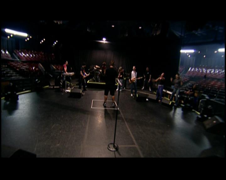 DailyDuff-dot-nl_GirlCanRockDVD-TheTour1292.jpg DailyDuff-dot-nl_GirlCanRockDVD-TheTour1292.jpg