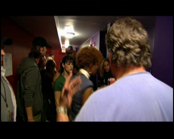 DailyDuff-dot-nl_GirlCanRockDVD-TheTour1436.jpg DailyDuff-dot-nl_GirlCanRockDVD-TheTour1436.jpg