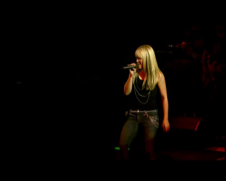 DailyDuff-dot-nl_GirlCanRockDVD-TheTour1484.jpg DailyDuff-dot-nl_GirlCanRockDVD-TheTour1484.jpg