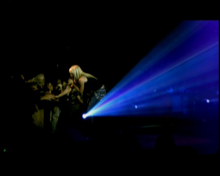 DailyDuff-dot-nl_GirlCanRockDVD-TheTour1676.jpg