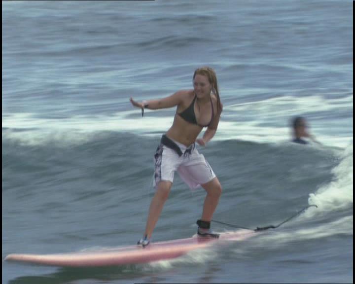 DailyDuff-dot-nl_GirlCanRockDVD-InterviewsAndFeaturettes-HilaryHangTen0023.jpg DailyDuff-dot-nl_GirlCanRockDVD-InterviewsAndFeaturettes-HilaryHangTen0023.jpg