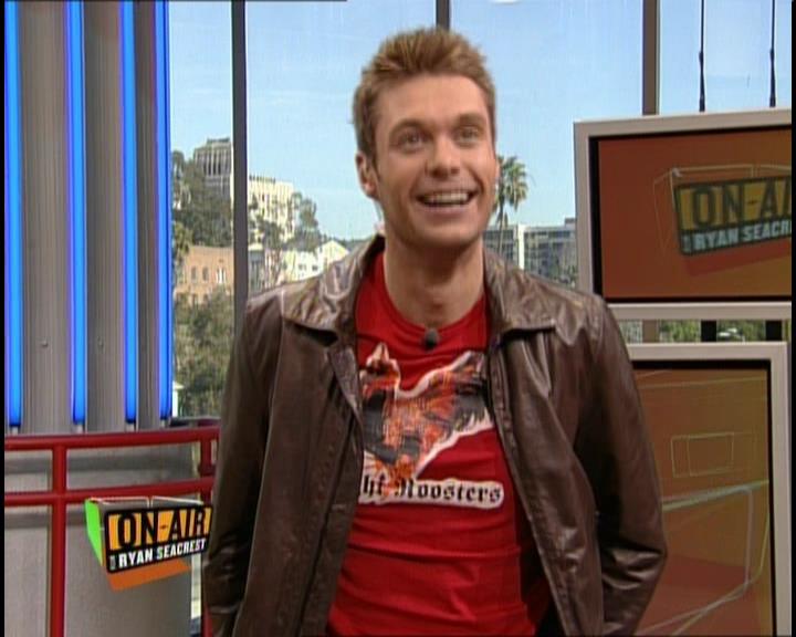 DailyDuff-dot-nl_GirlCanRockDVD-InterviewsAndFeaturettes-HilaryOnAirWithRyanSeacrest0012.jpg