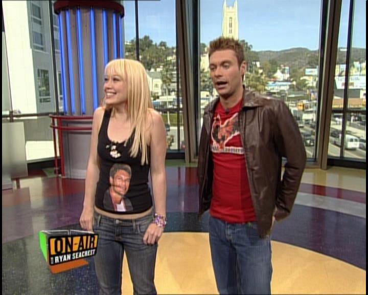 DailyDuff-dot-nl_GirlCanRockDVD-InterviewsAndFeaturettes-HilaryOnAirWithRyanSeacrest0018.jpg