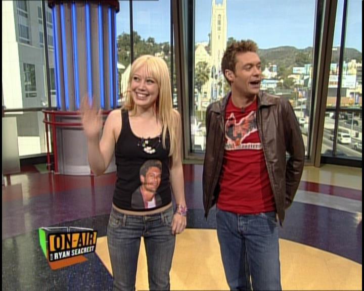 DailyDuff-dot-nl_GirlCanRockDVD-InterviewsAndFeaturettes-HilaryOnAirWithRyanSeacrest0020.jpg