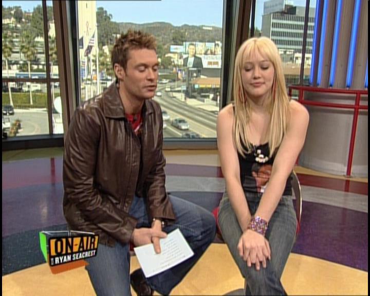 DailyDuff-dot-nl_GirlCanRockDVD-InterviewsAndFeaturettes-HilaryOnAirWithRyanSeacrest0051.jpg
